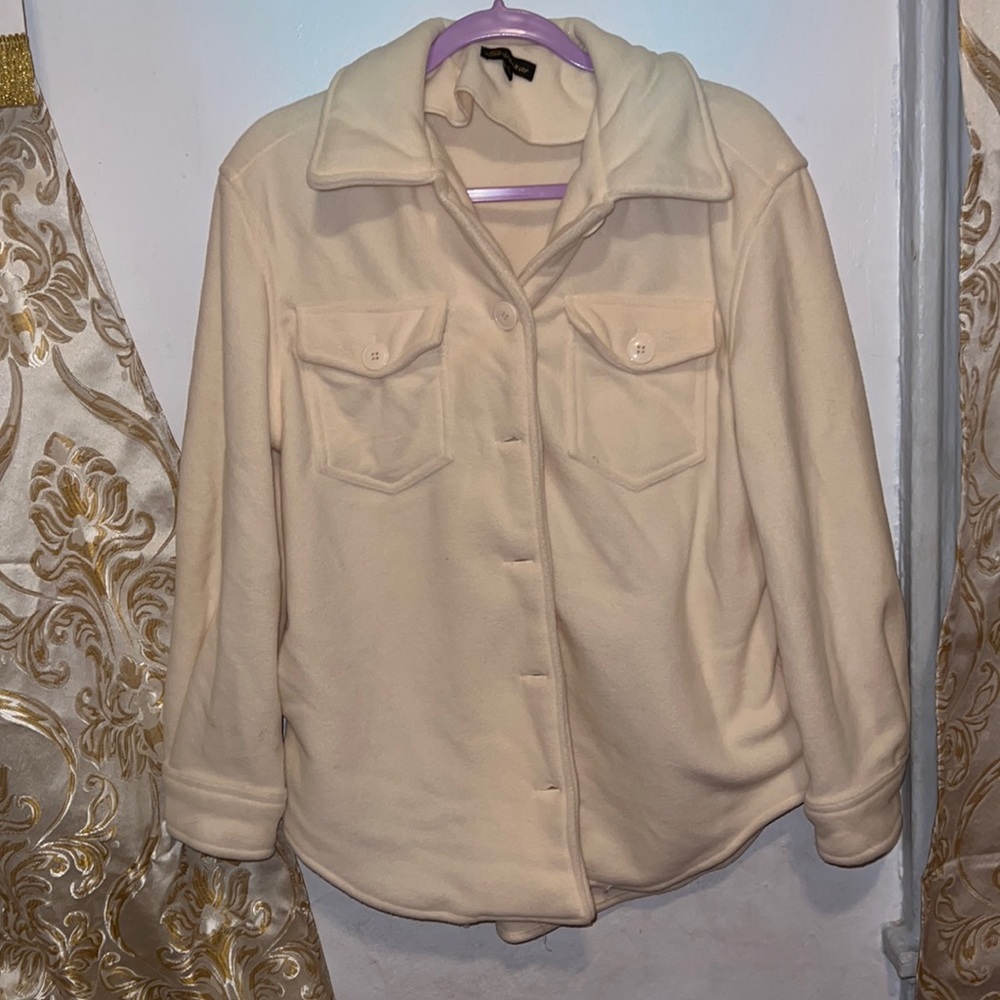 Creamy coat